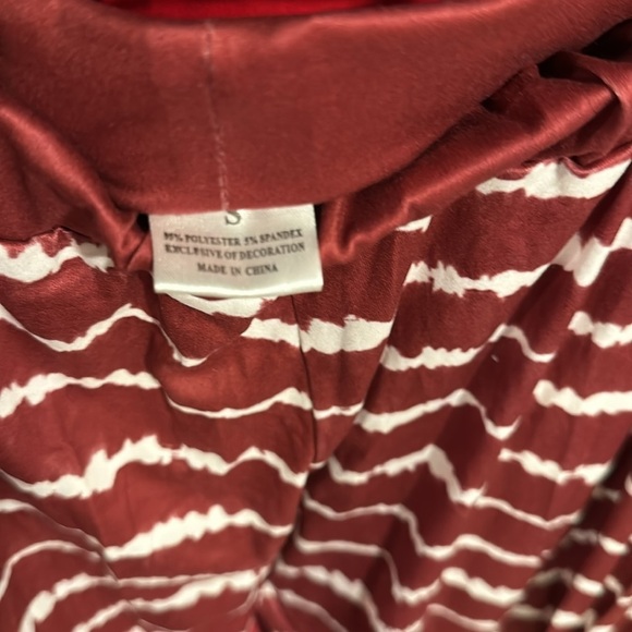 Mia Belle Girls adult size S maroon/white tie dye pajamas. NWT - Picture 4 of 5